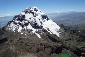 Climbing Iliniza Sur Ecuador