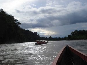 kano Amazone tour Ecuador reis