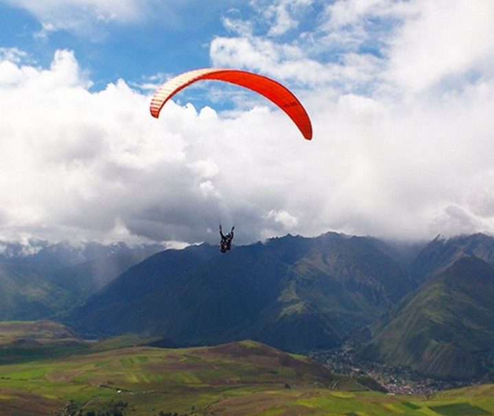 Paragliding Cuzco Peru