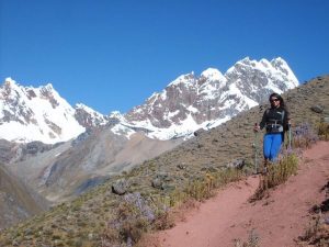 Anthula hiking the Huayhuas Loop