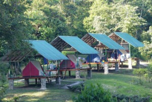 Achiyacu tenten kamp huurauto rondreis Ecuador