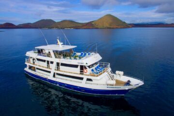 Monserrat jacht Galapagos cruises